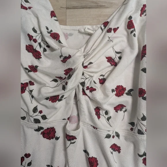 Garage Mini Dress With Cutout Cream & Rose Medium - Picture 2 of 3